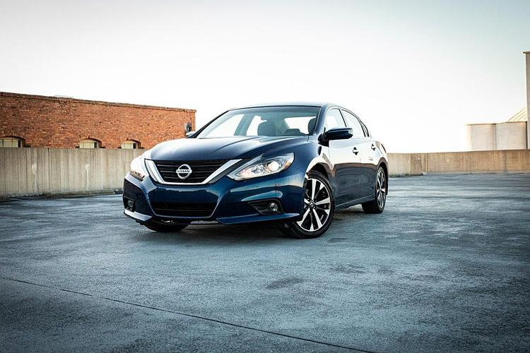 nissan altima accessories